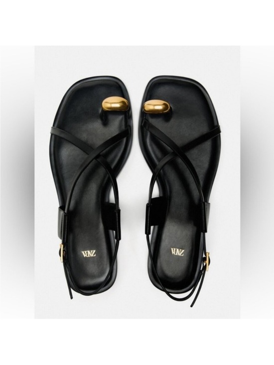 Zara Shoes - Zara Black Flat Strappy Leather Toe-Ring Sandals with Gold Detail Sz 39